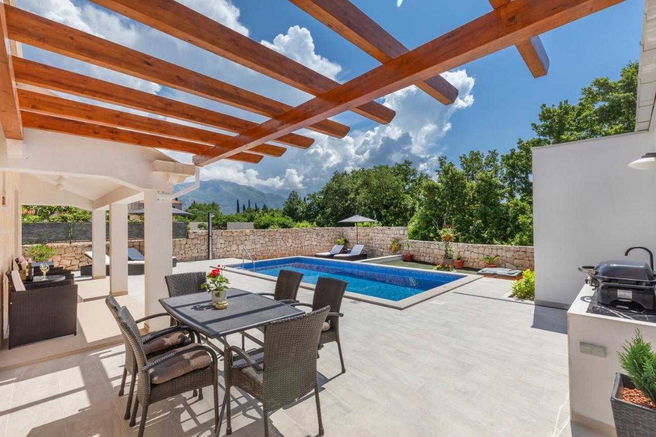 Apartment Holiday Home Doma, Cilipi Near Dubrovnik