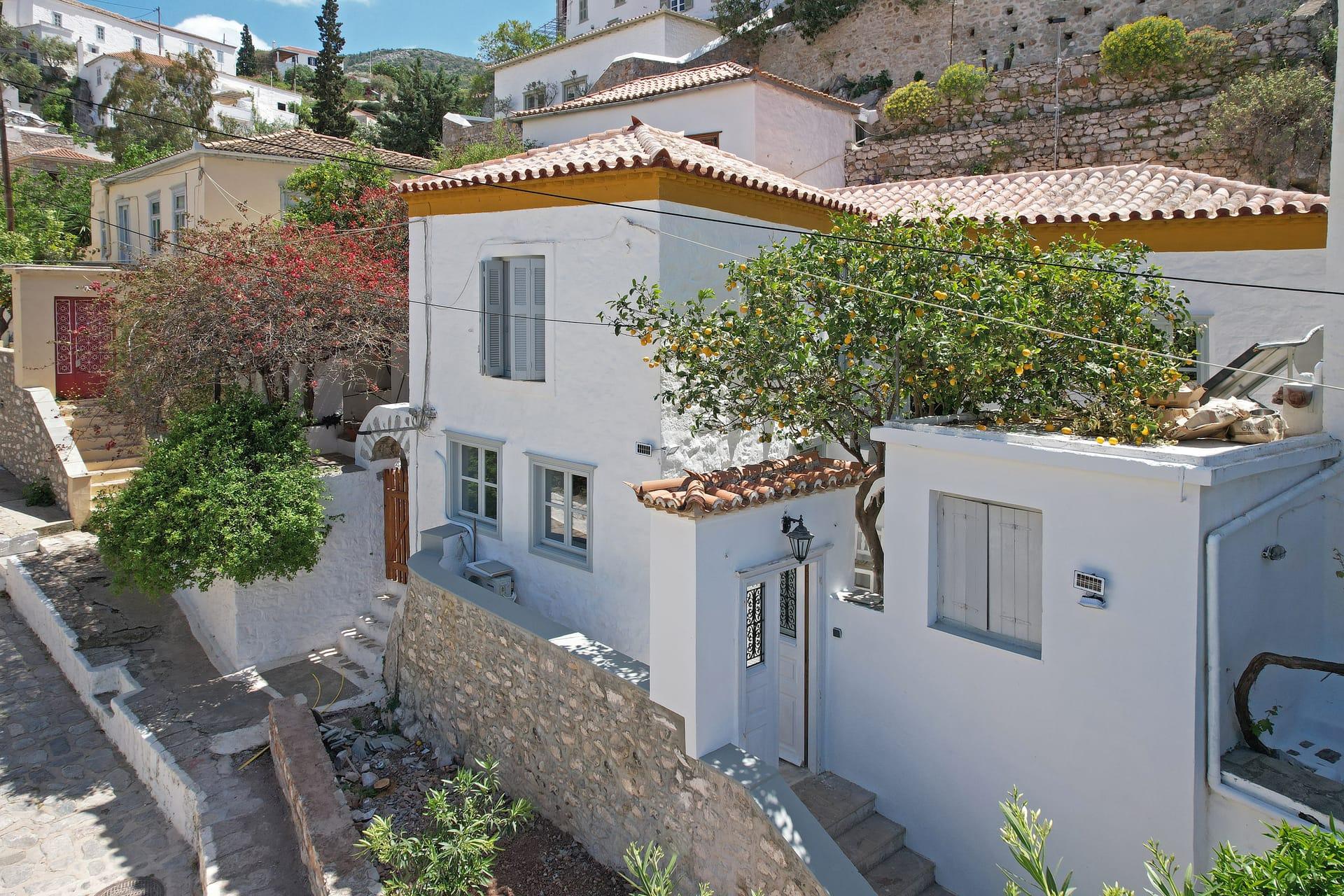 Douskos Citrus Apartments