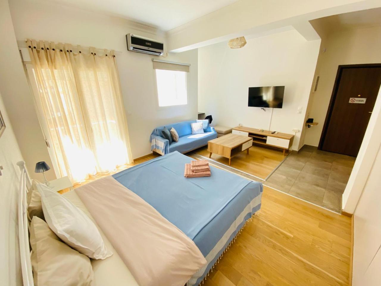 Michail Voda Studio 38m2