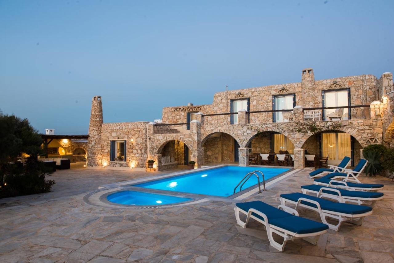 Villa Anna, by Mykonos Rocky Villas