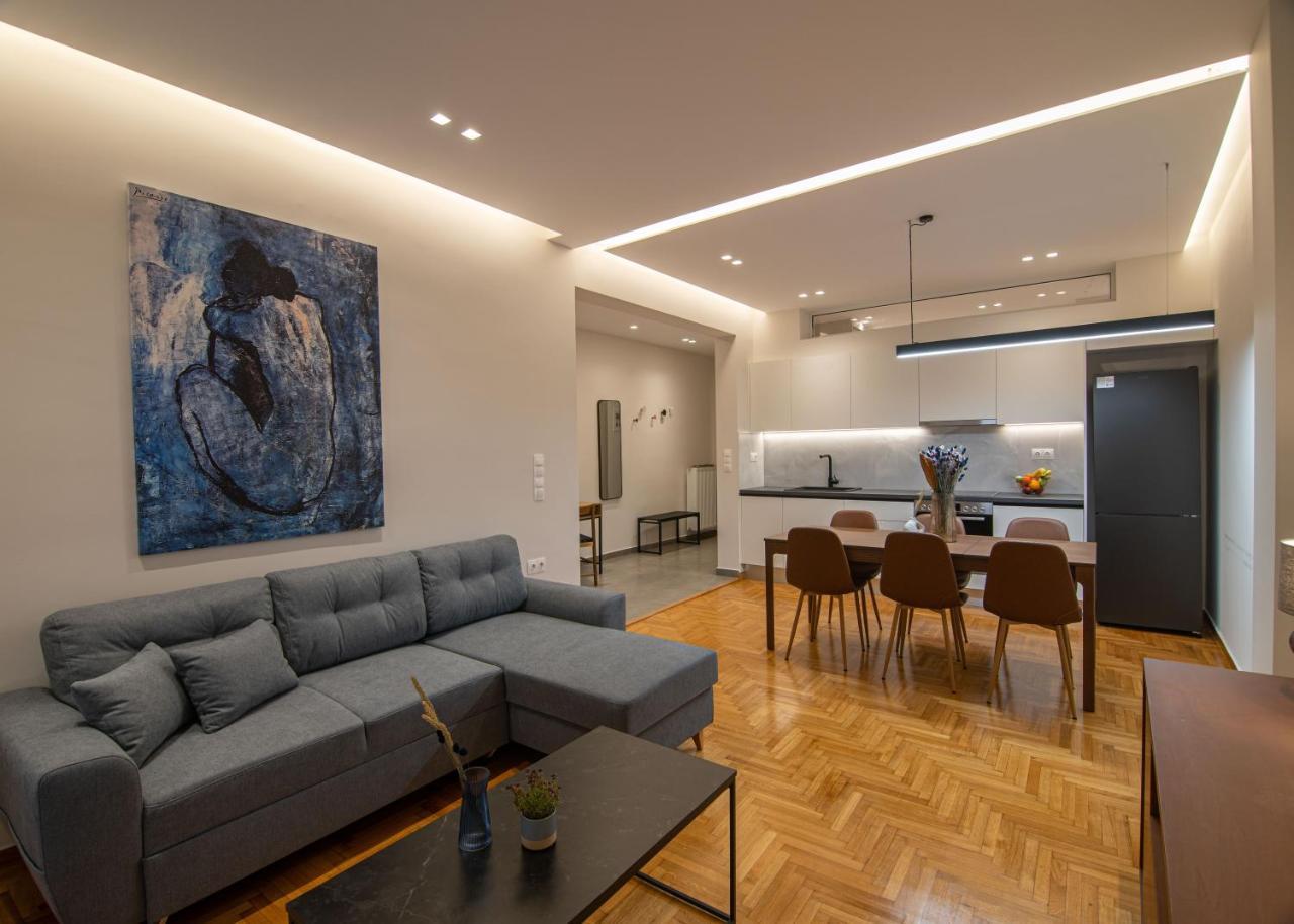 Elegant Modern Retreat In Vibrant Pagrati Athens