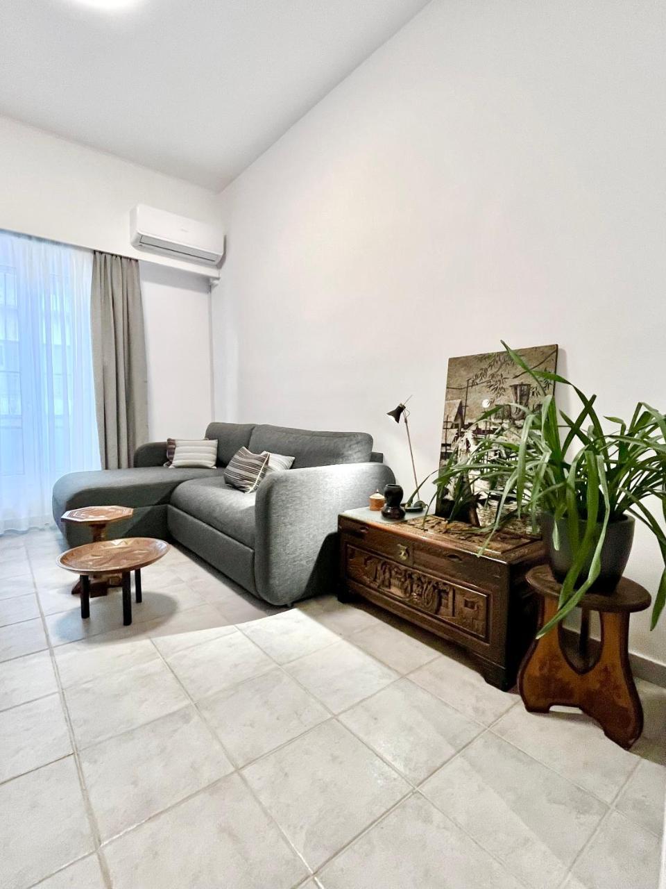 Ute's Apartment