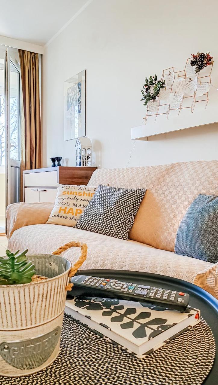 Helios Deluxe Residence, Close To The City Center