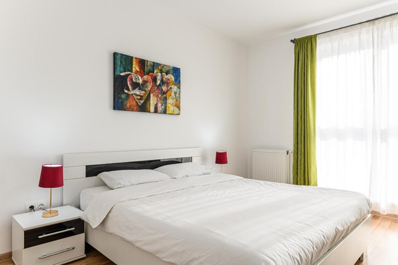 Elite Coresi Apartment