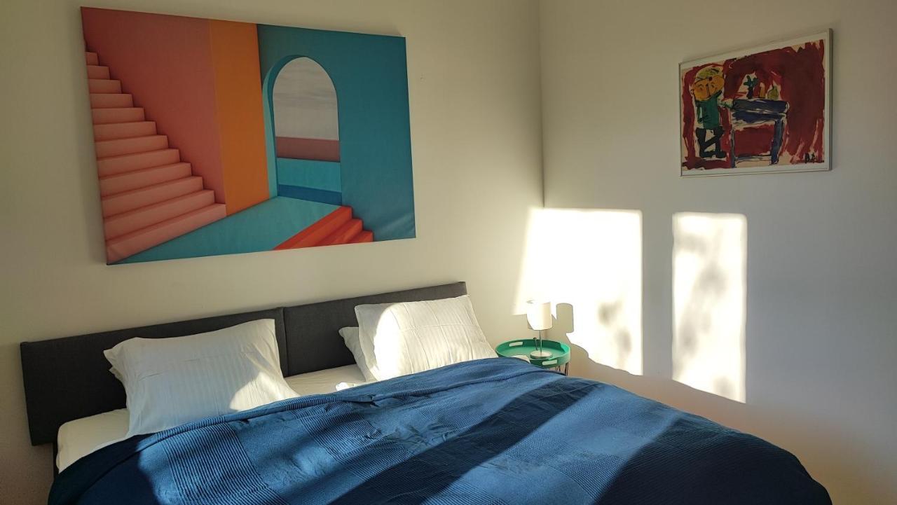 Sonnige Wohnung Mit Parkblick Nahe Schonbrunn