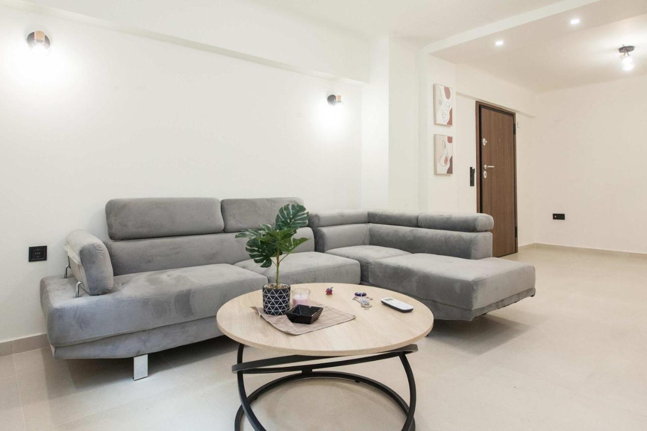 Cozy 1 Bd Getaway Apt In Lively Kipseli
