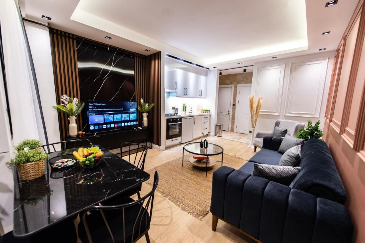 Fatih'de Otel Olanag Sunan Esyal Daire