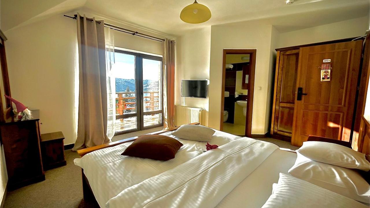 Pensiunea Lac Colibita