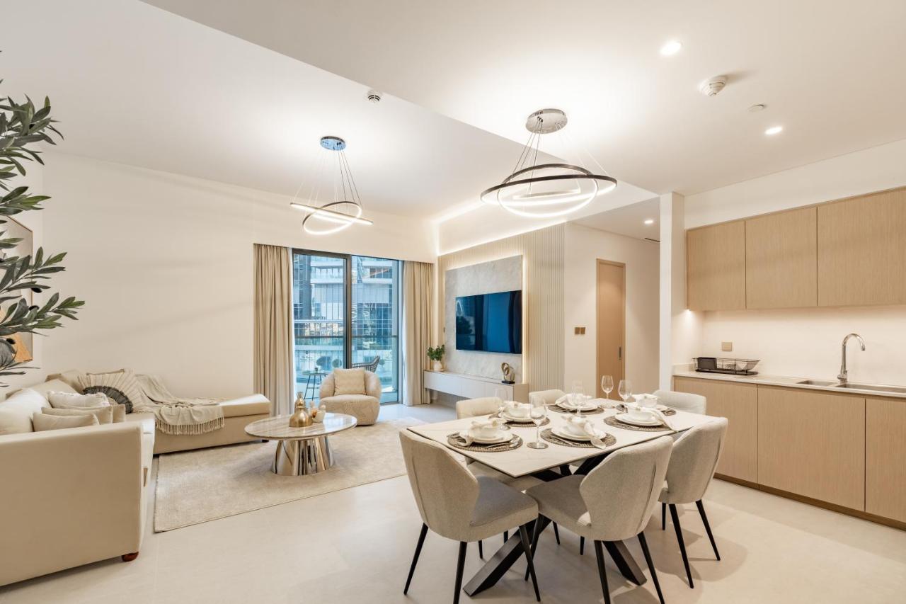 Grande Signature Deluxe Next To Dubai Opera by Bms