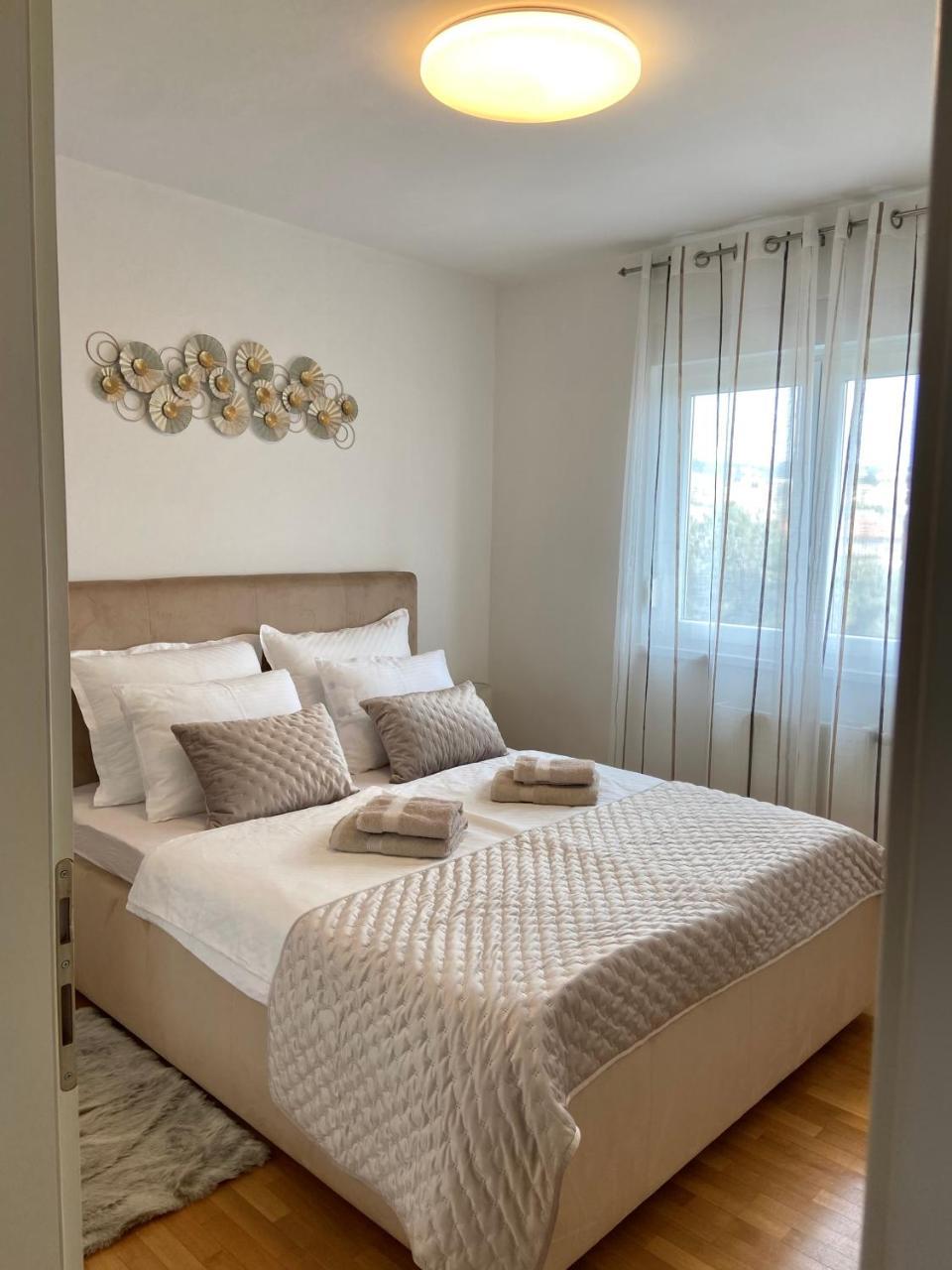 Portview Apartment