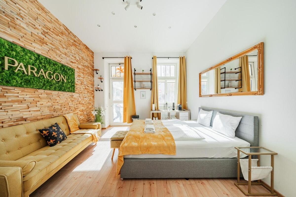 Classy Premium Apartment With Free Parking