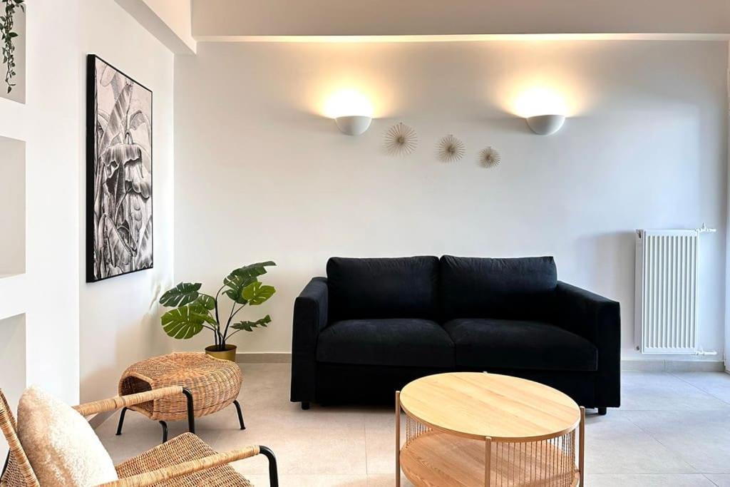 Pame Rentals A Chic Home In The Heart Of Athens