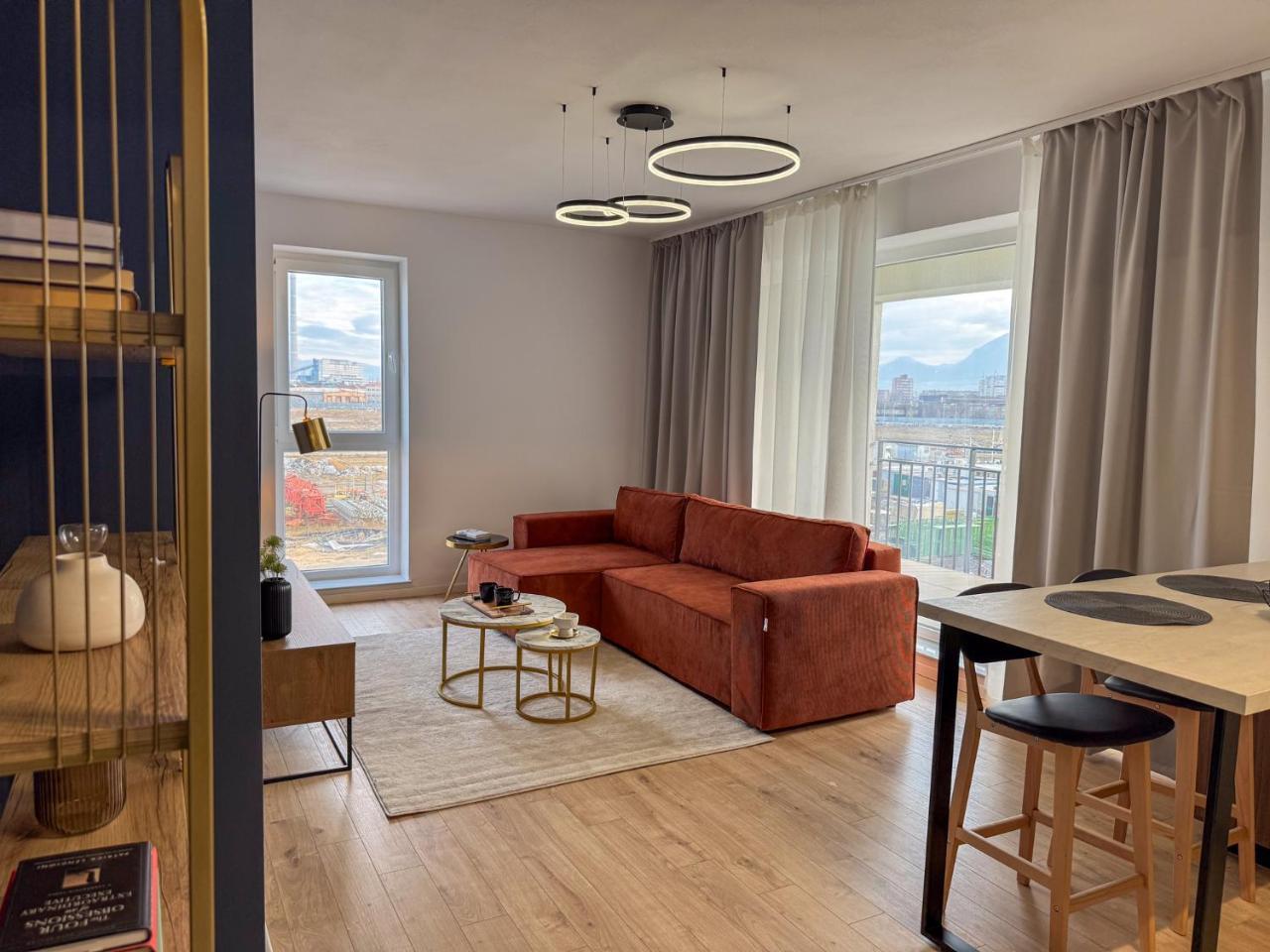 Cityscape Bluewood, Modern & Cozy Premium Apt