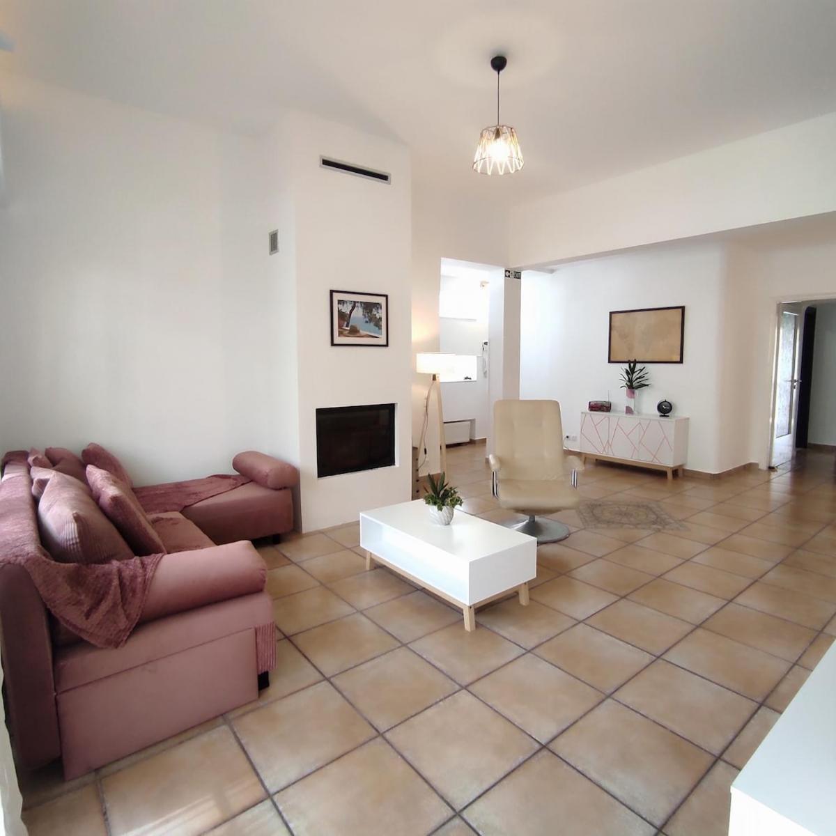 15 Mins From Acropolis Gala House In Psychiko