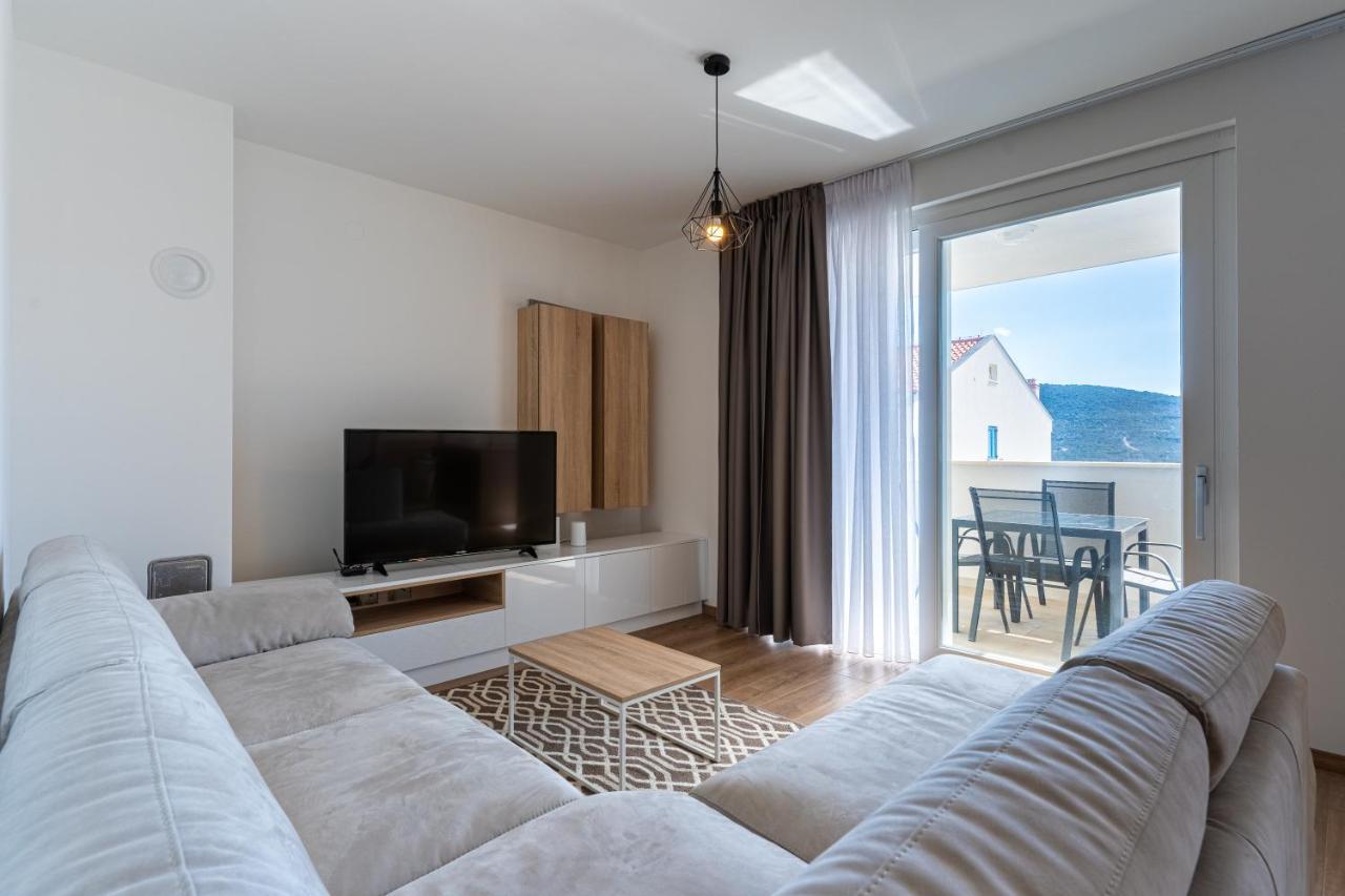 Sea View Luxury Apartment