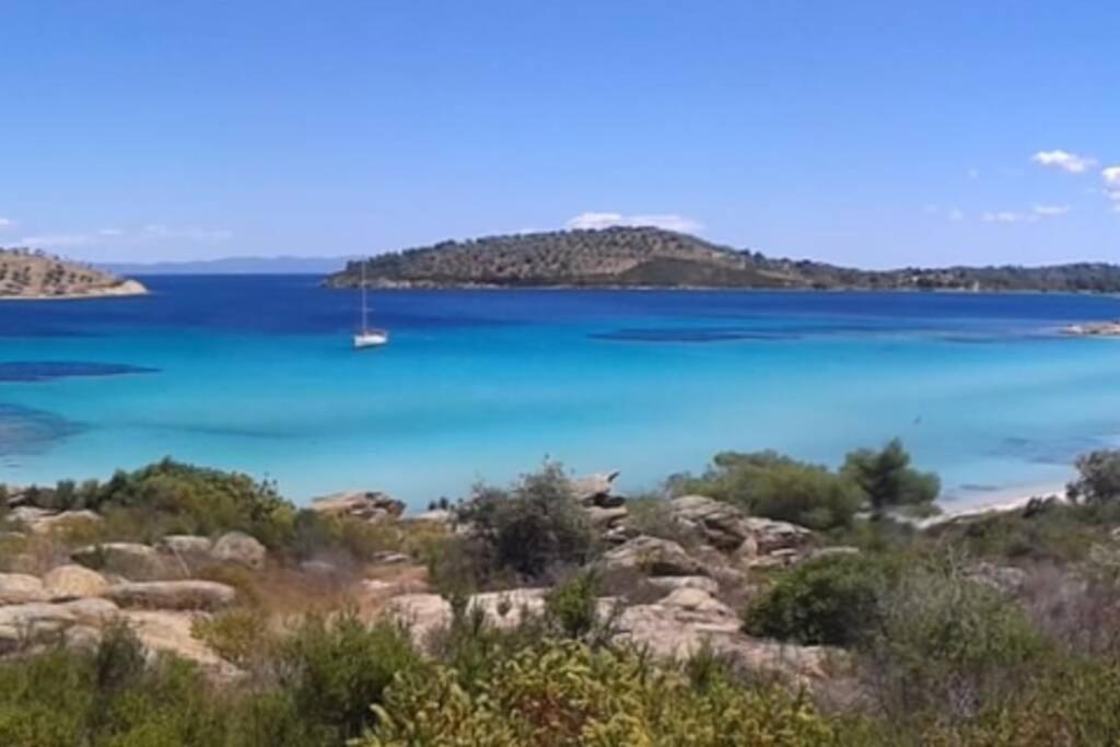 Havikee, Private Beach Villa!