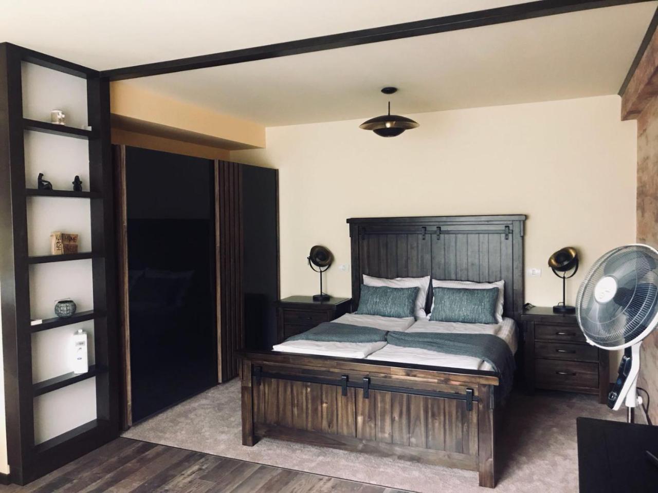 Xili's Green Apartment