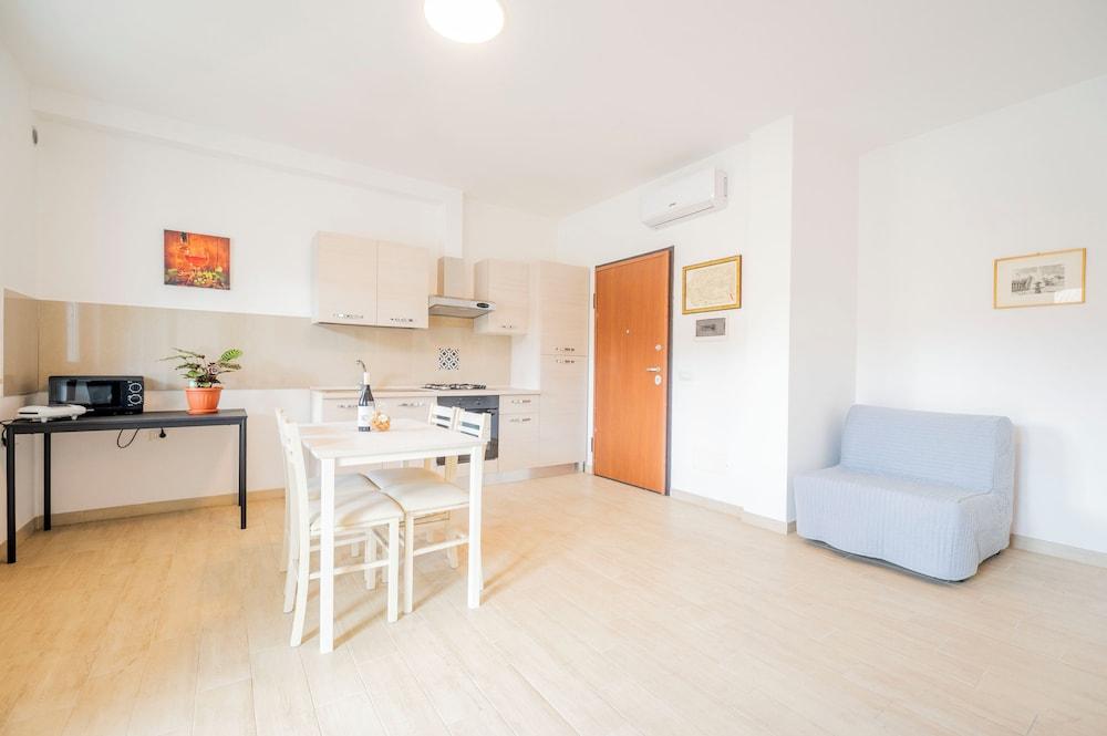 Terraced Apartments by The Ancient Appian Way