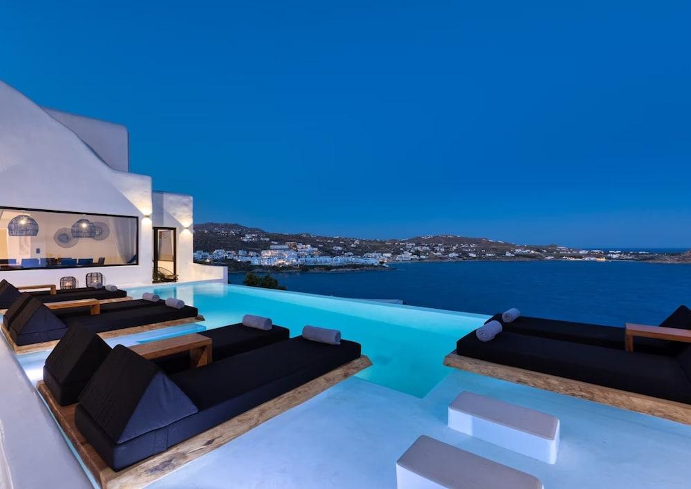 Villa With Aegean Sea Views