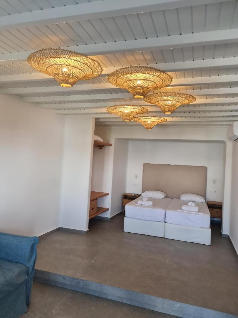 Sea Side Apartments In Ornos Beach