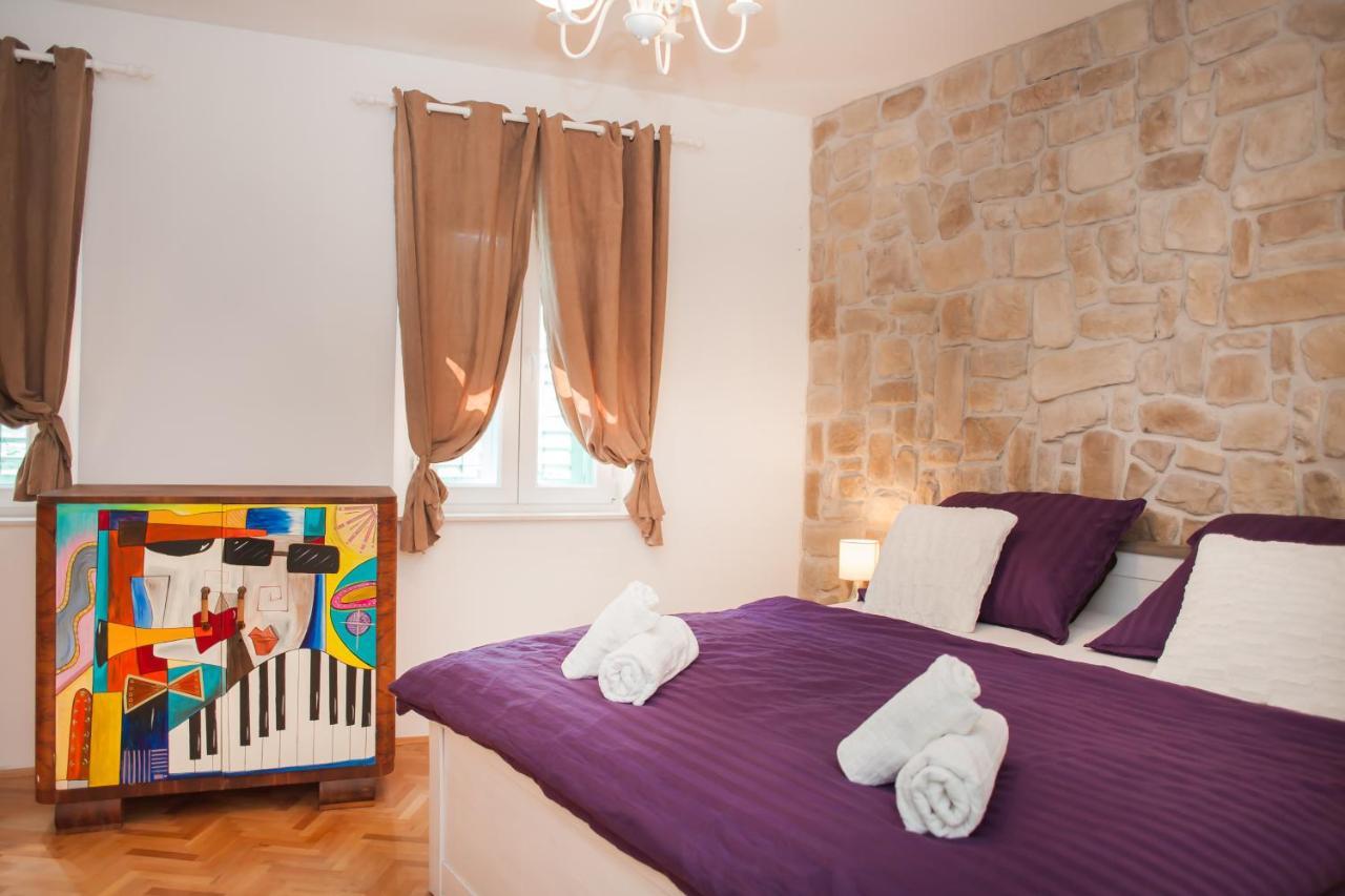 Apartments Laurus