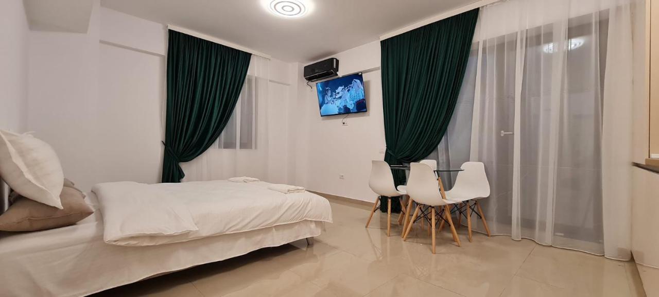 Brizza Apartments 9 Mamaia Nord