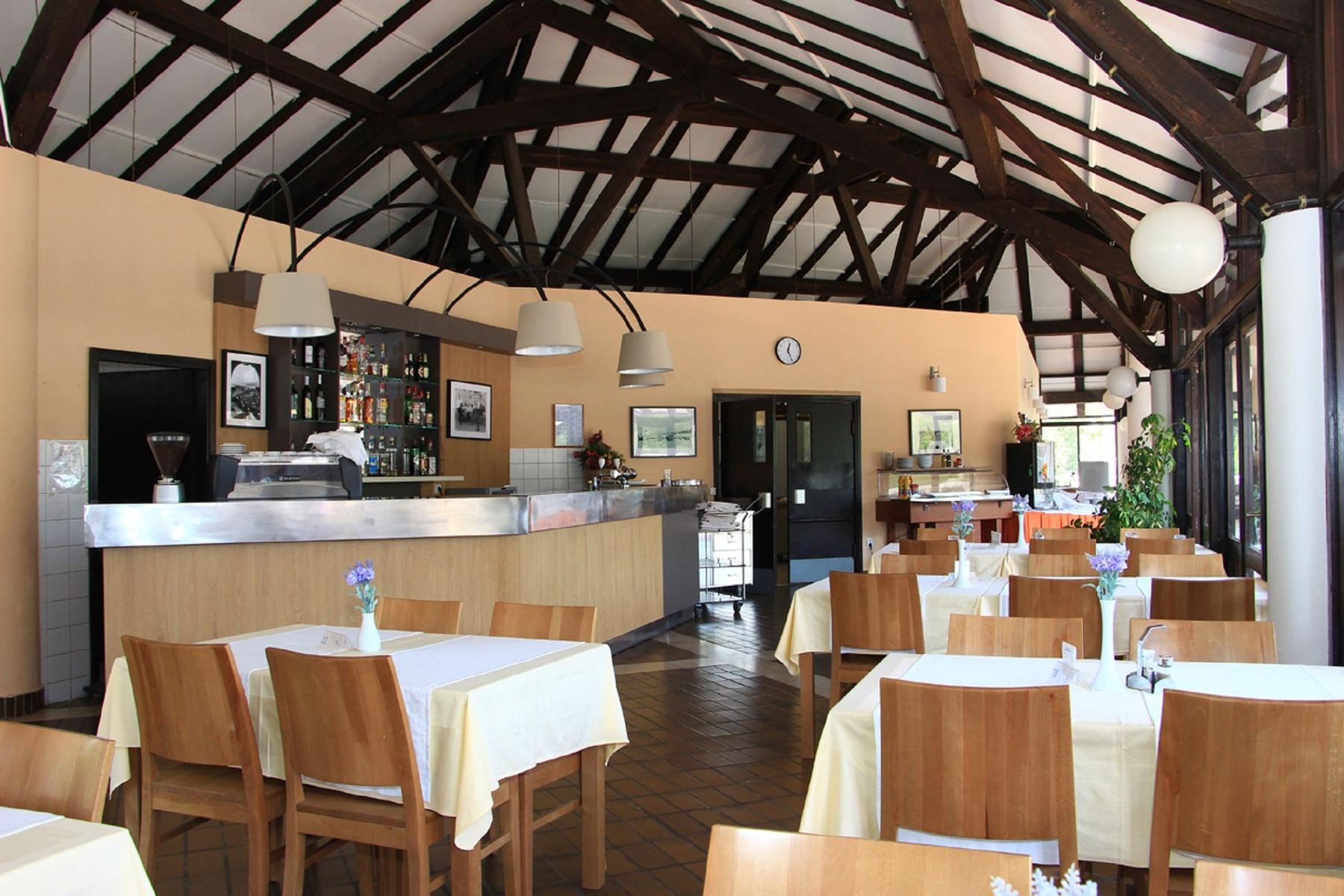 Jezera Lovisca Holiday Resort