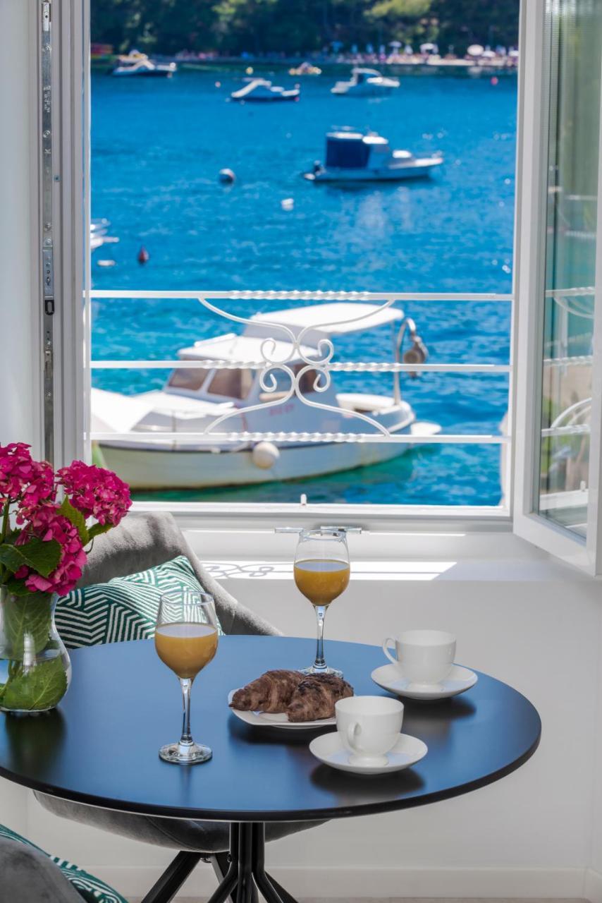 La Porta 1, Seaview Apartment In The Center