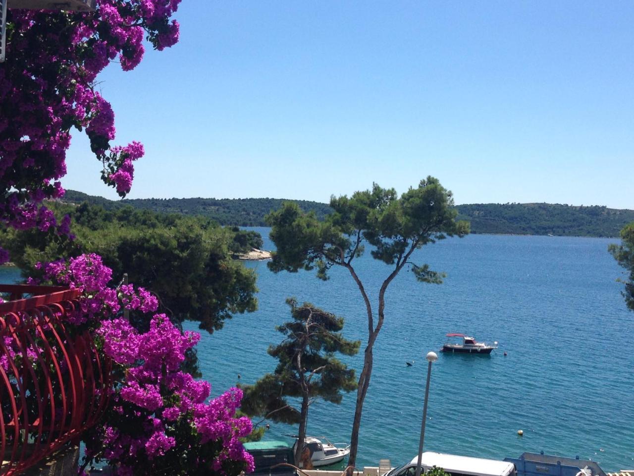 Apartments Ana Trogir
