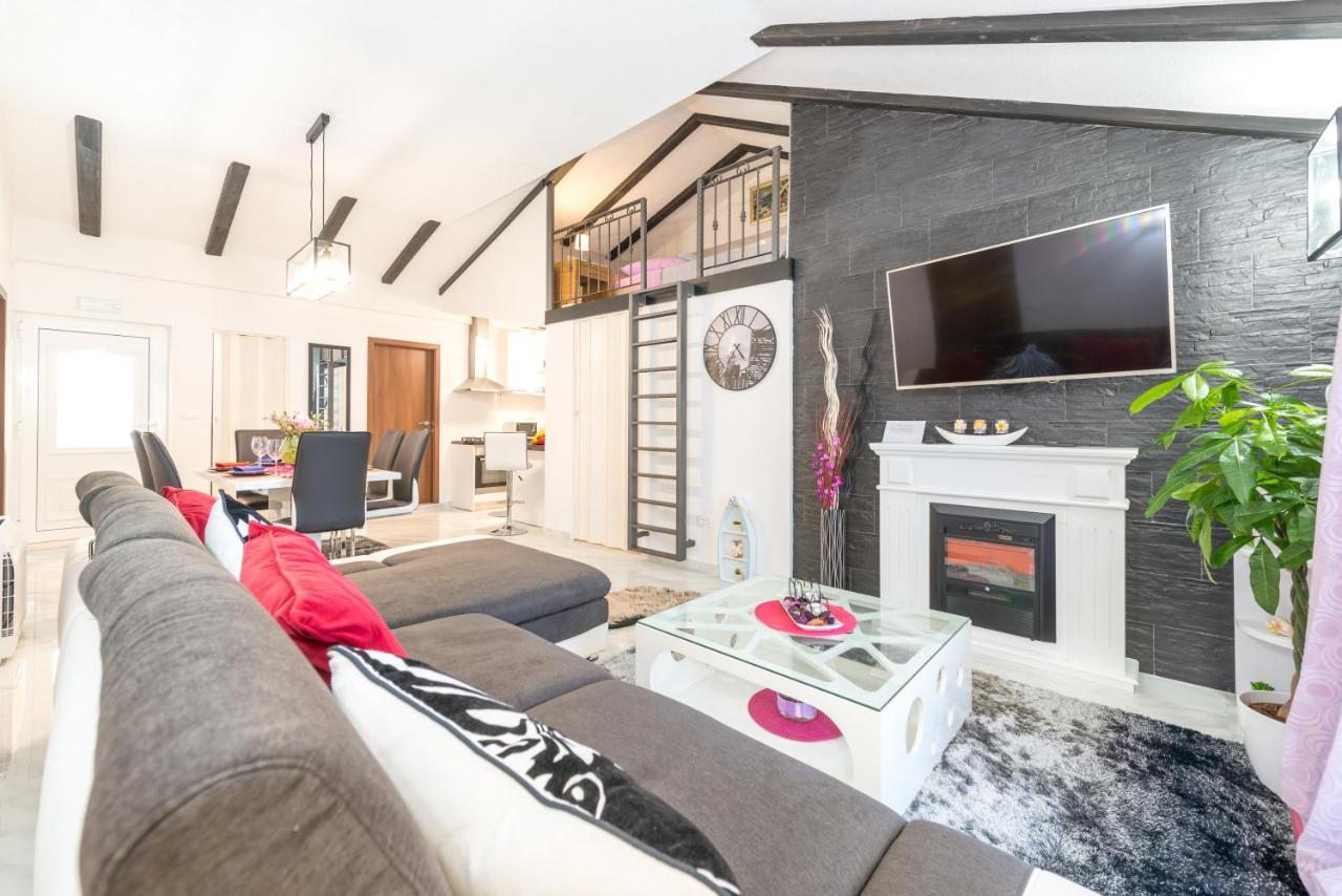 Tranquility & Nature In 4 Bedroom With Sea View