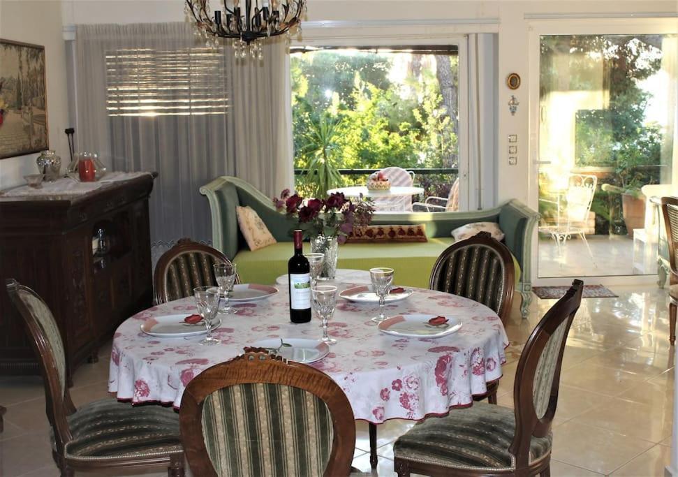 Athens Riviera Coast Apartment