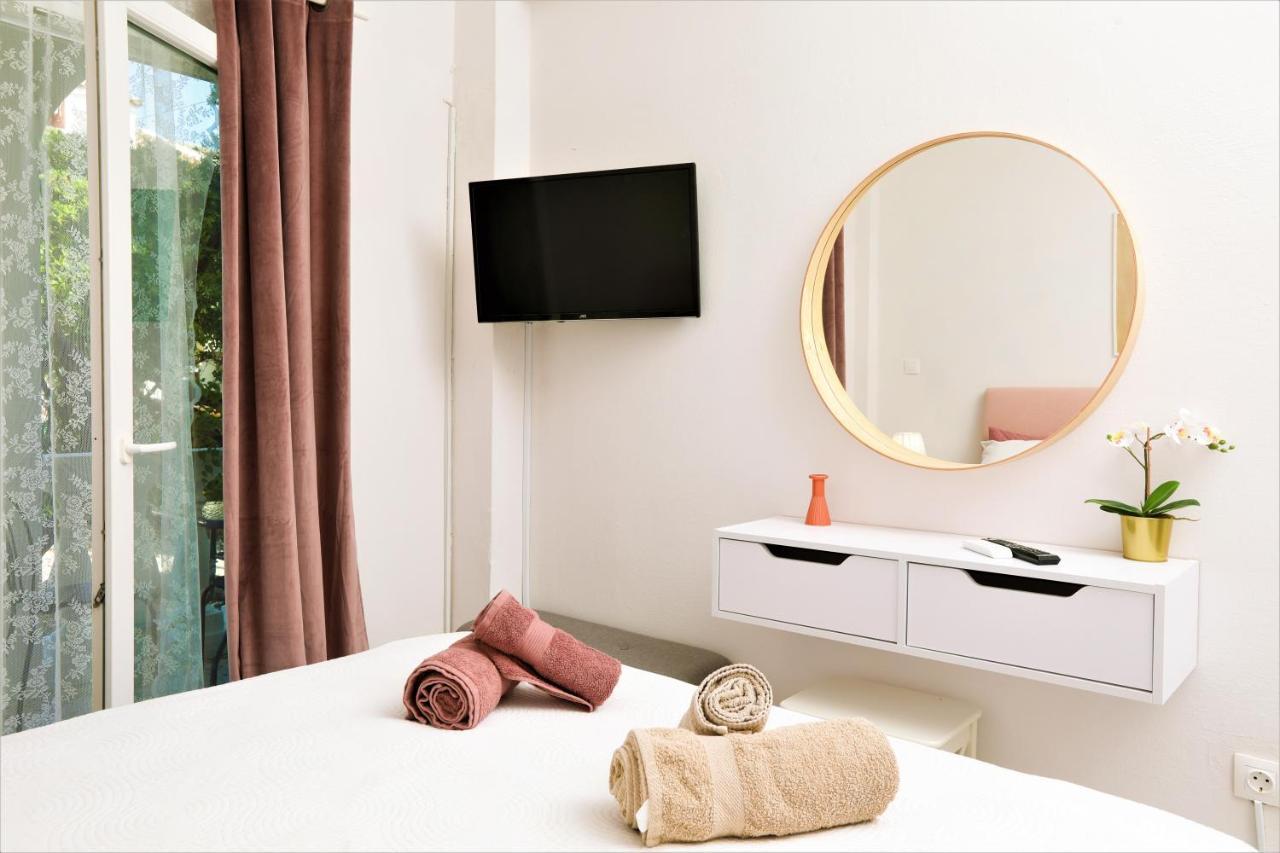 Terranova Beach Apartment Rose