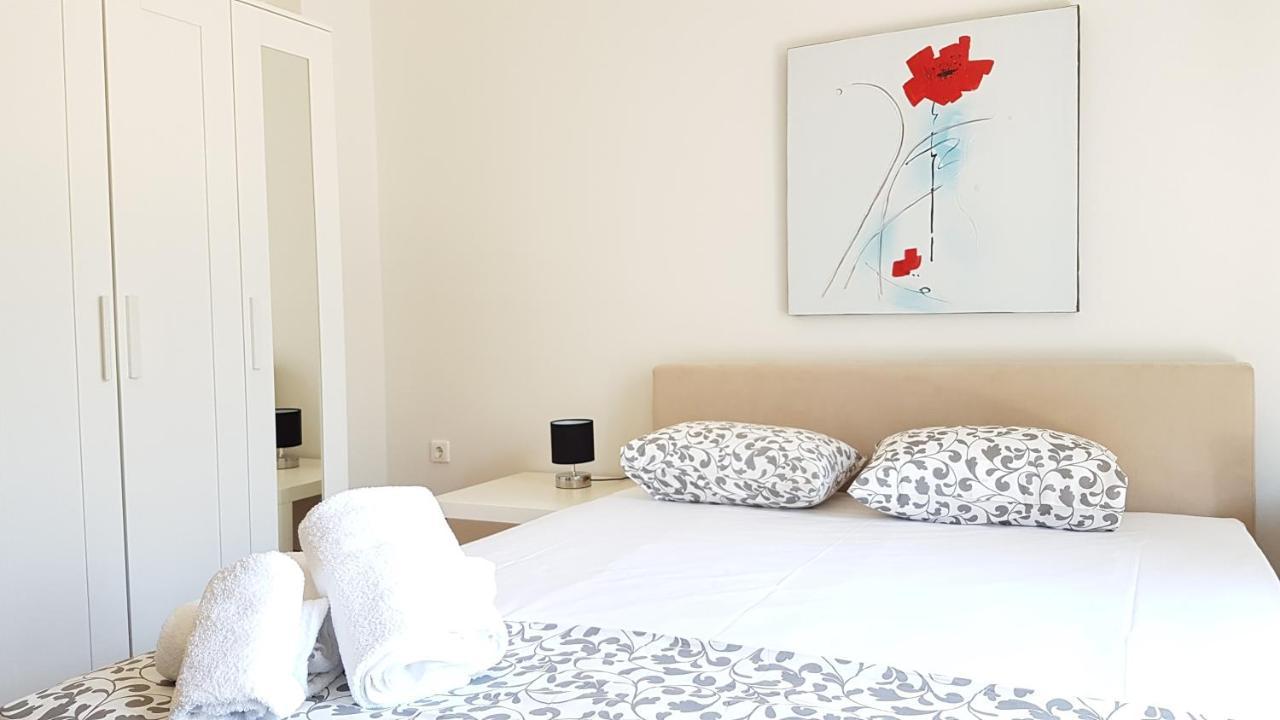 Errathens Wheat Apartment Athens Center, 3 Bd, 1 Bath