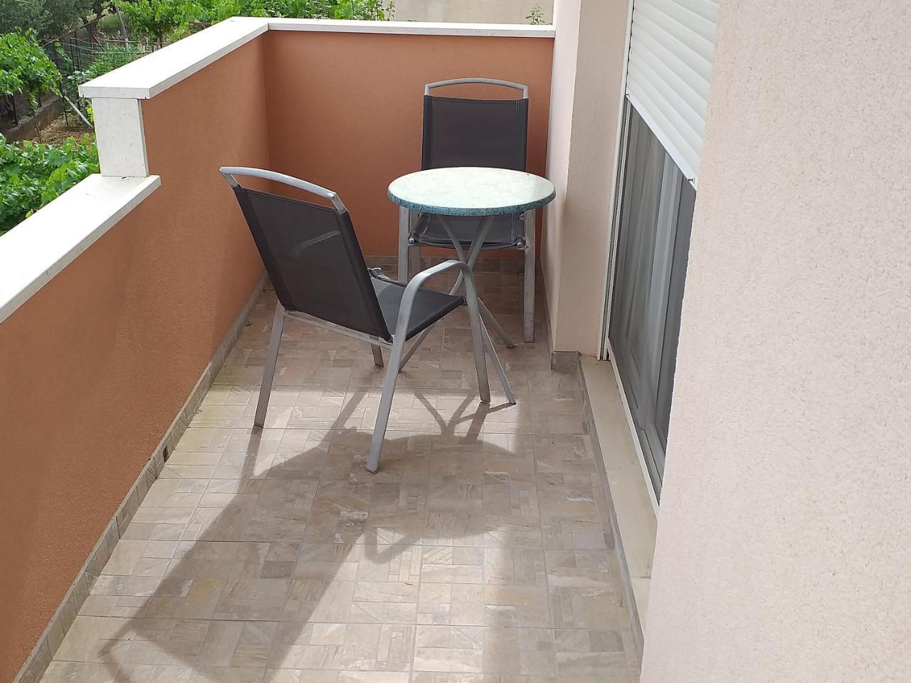 Apartman With Adriatic View Biocic