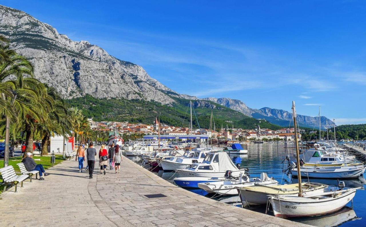 Old Town Makarska Apartments Central Square