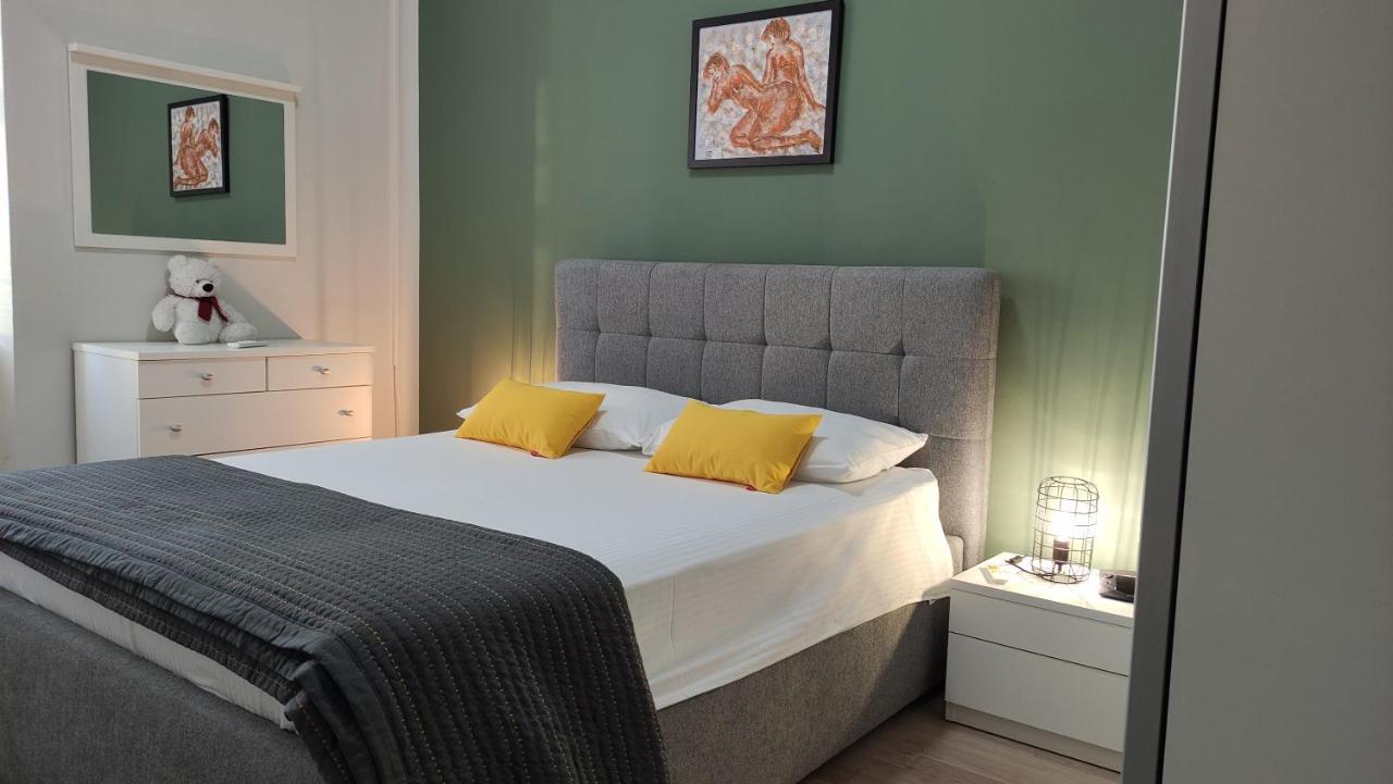 Apartment Claudia, Near Old Town, Free Parking Place