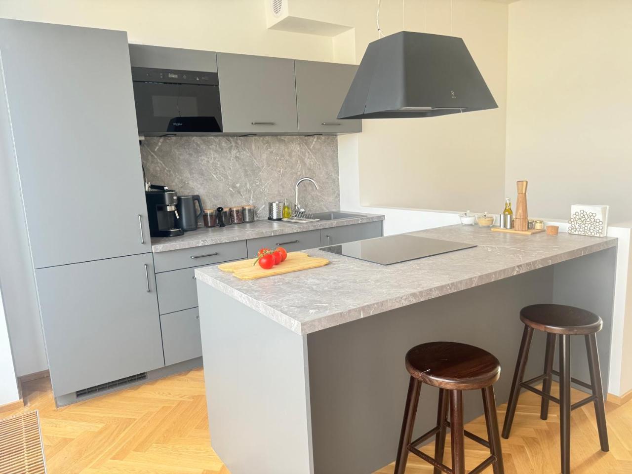 Visit Oomph Apartments