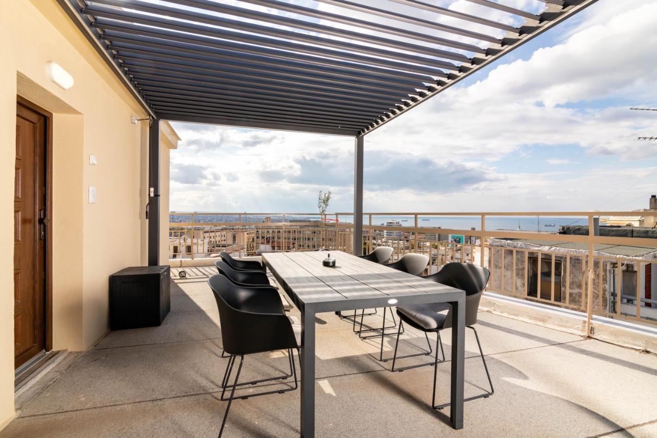 F & B Collection 360 View Tiny Penthouse