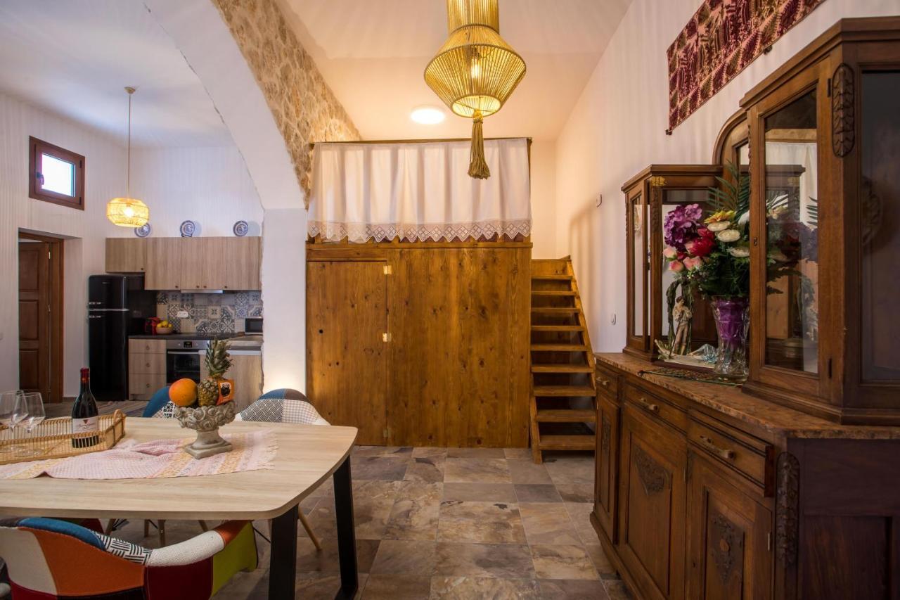 Traditional Loft Casa Di Vini