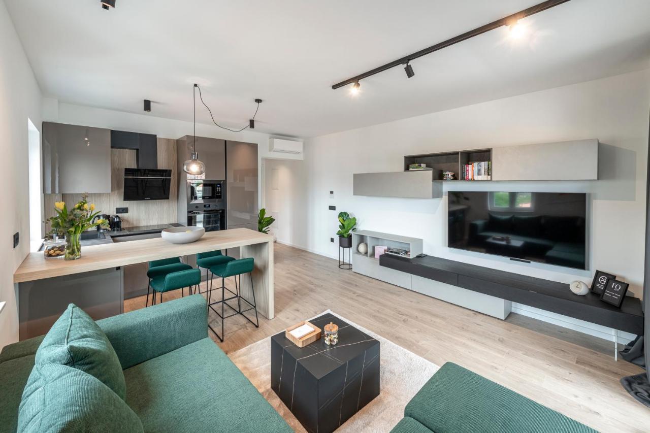 Time Off Apartment