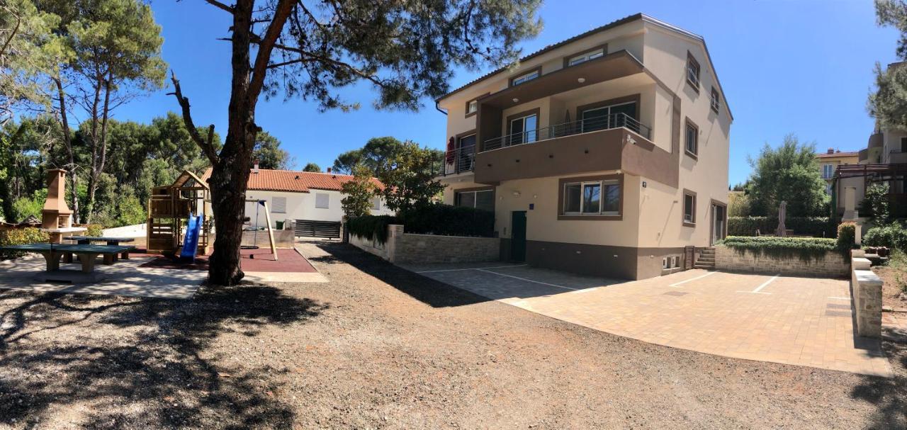 Apartments Beach House Villa