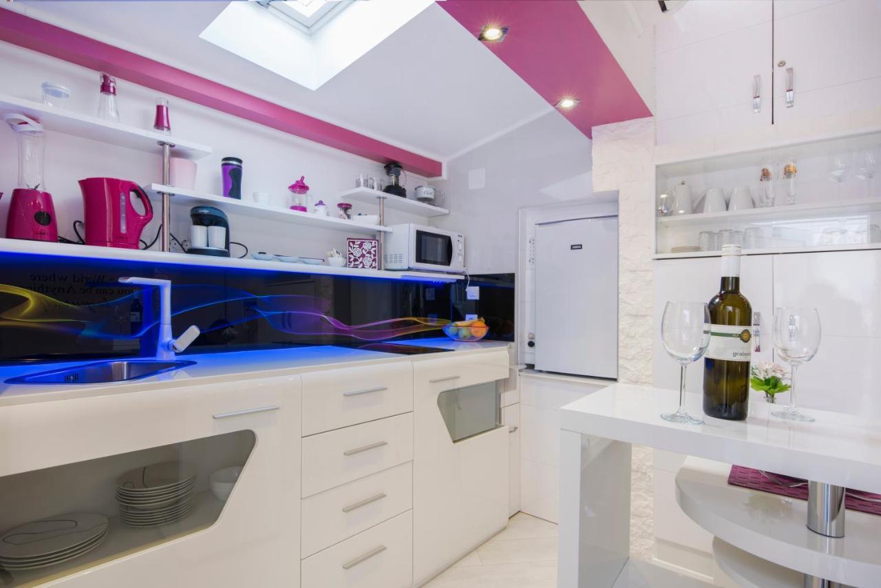 Cute Little Apartment In The Old Town