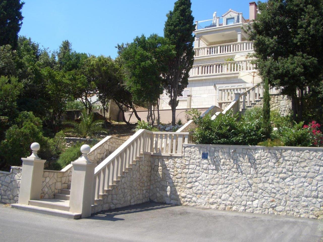 Villa Jade Apartments Front Row Sea View Walk To Korcula Old Town