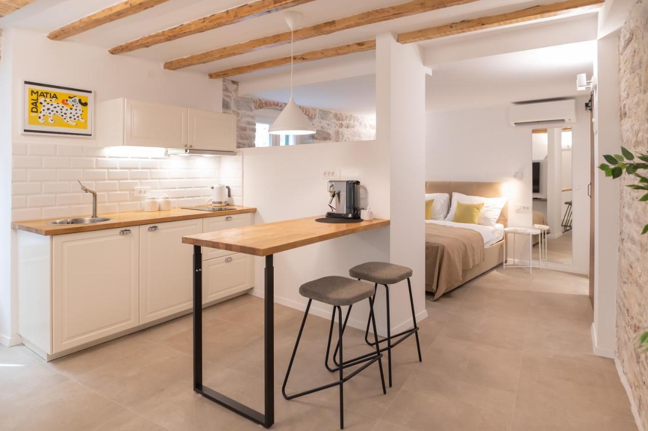 Vitelli Apartments & Rooms