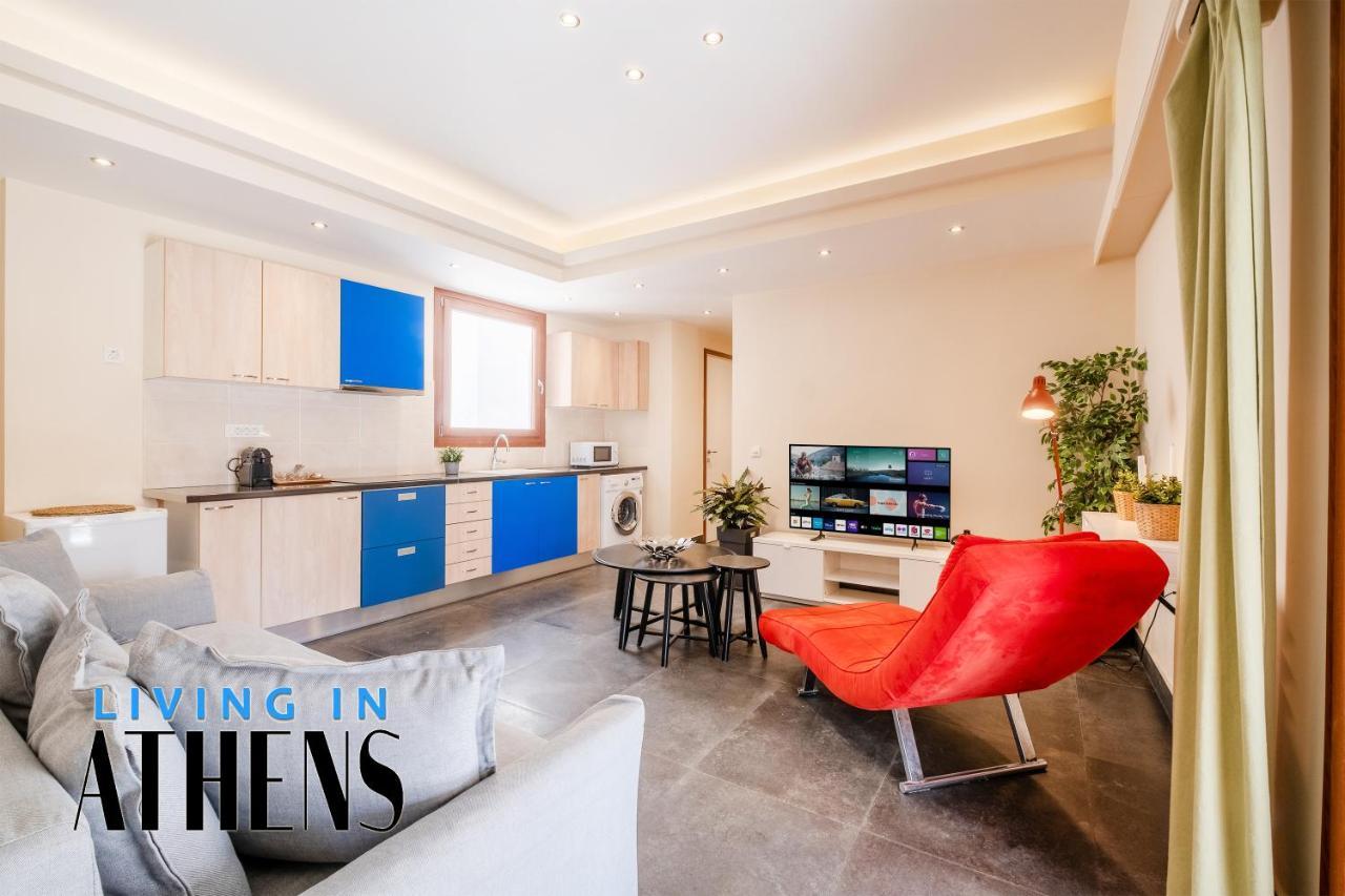 Spacious Apt At Historical Center Of Athens 4 & 2 Ppl