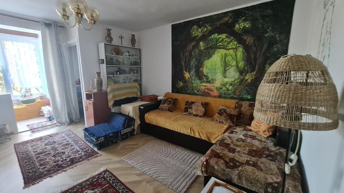 Stay In City's Heart