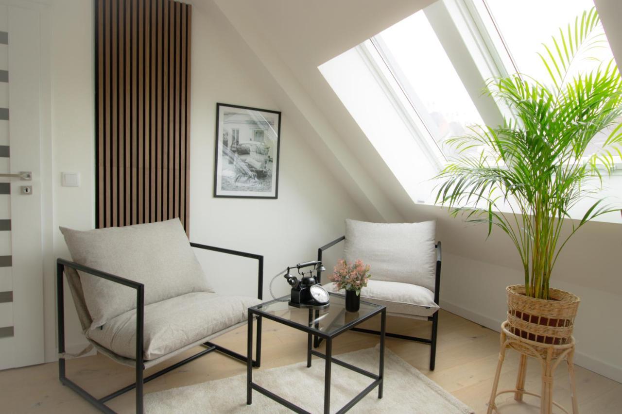 Central, Stylish & Modern