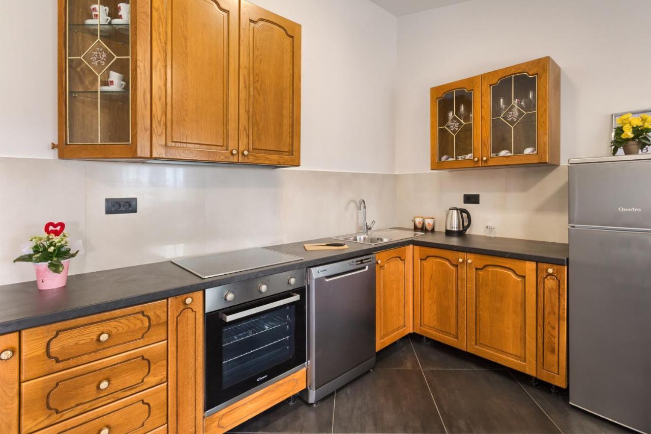 Apartments Ines