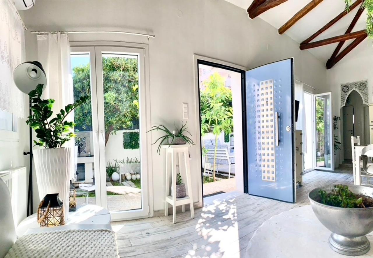 1922 Epoch Harmony Oikia