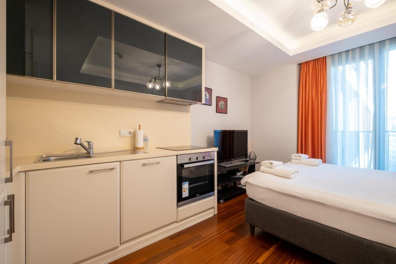 Luxury Apartments In Ofton Residence